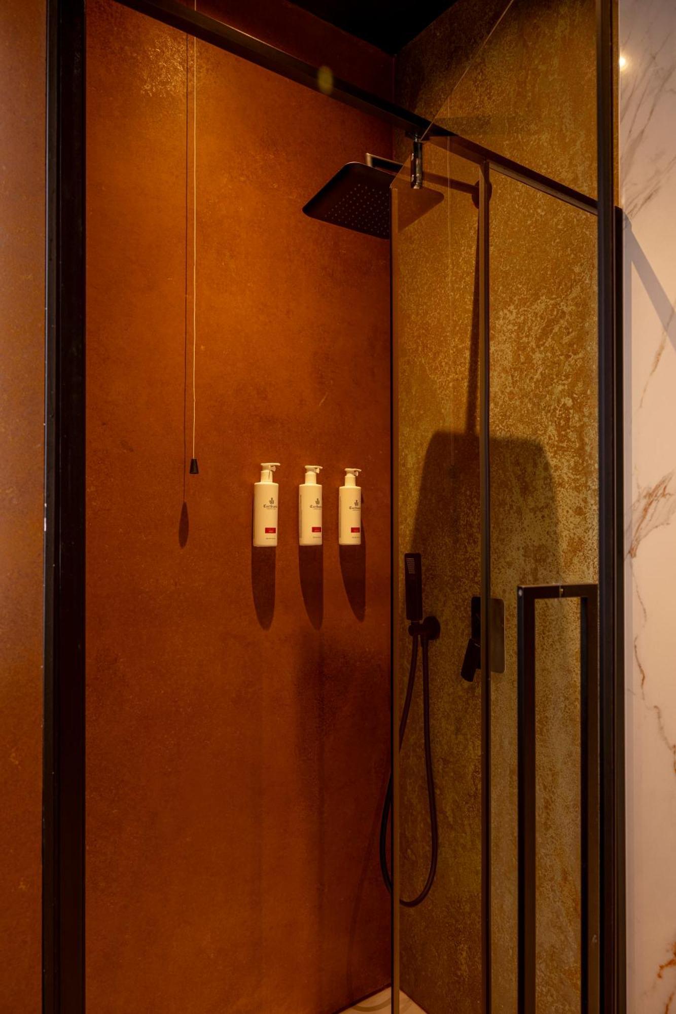 La Duse Luxury Rooms Pescara Exterior photo